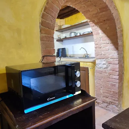 Podere Rinascidentro 4* Ашано