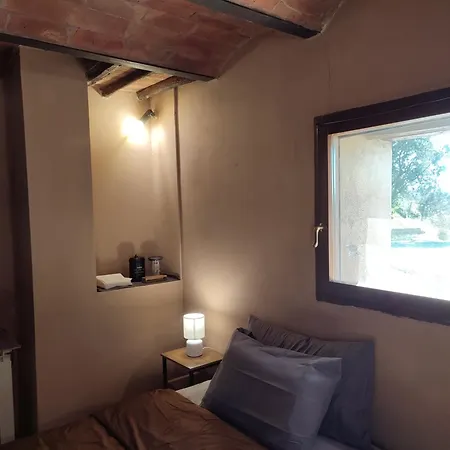 Podere Rinascidentro Bed & Breakfast *