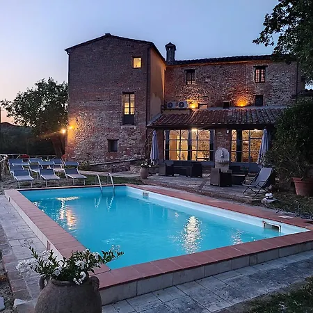 Podere Rinascidentro Bed & Breakfast